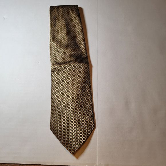 Kenneth Cole NY Tie Gold Tiny Circles - 100% Imported Silk - Picture 2 of 4